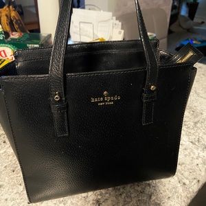REAL KATE SPADE PURSE !!